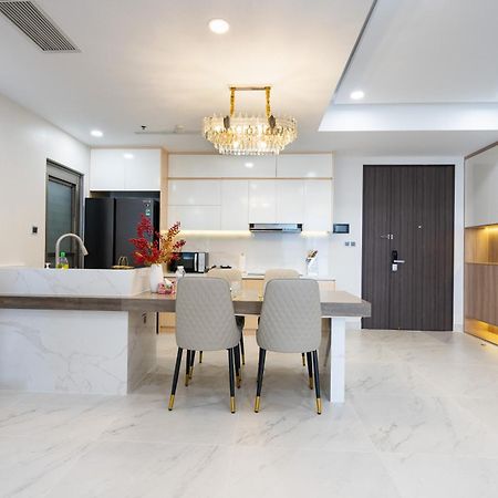 Convinia Luxury The Peak Midtown Aparthotel Ho Şi Min Exterior foto