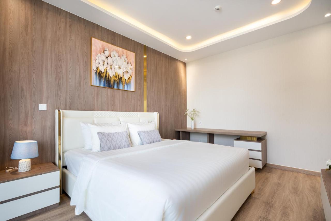 Convinia Luxury The Peak Midtown Aparthotel Ho Şi Min Exterior foto